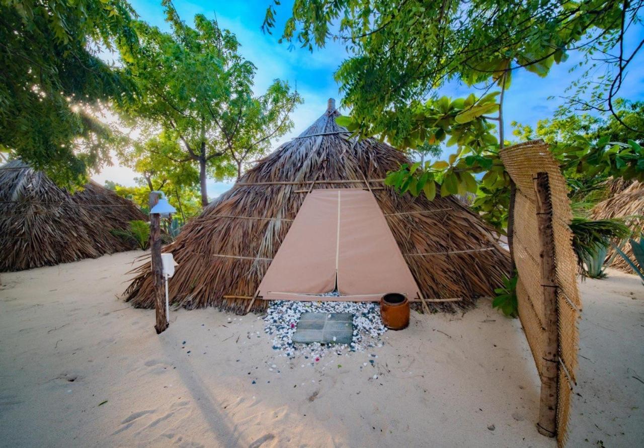 Hotel Vietnam Surf Camp Ap My Hai Esterno foto